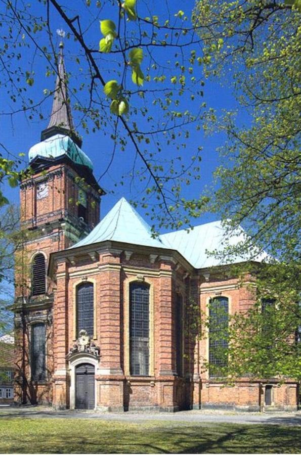 Unterkunft Direkt An Der Schelfkirche 什未林 外观 照片